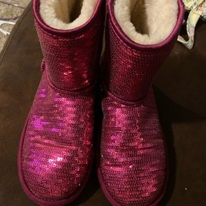 Hot pink sequin UGGS girls 3
